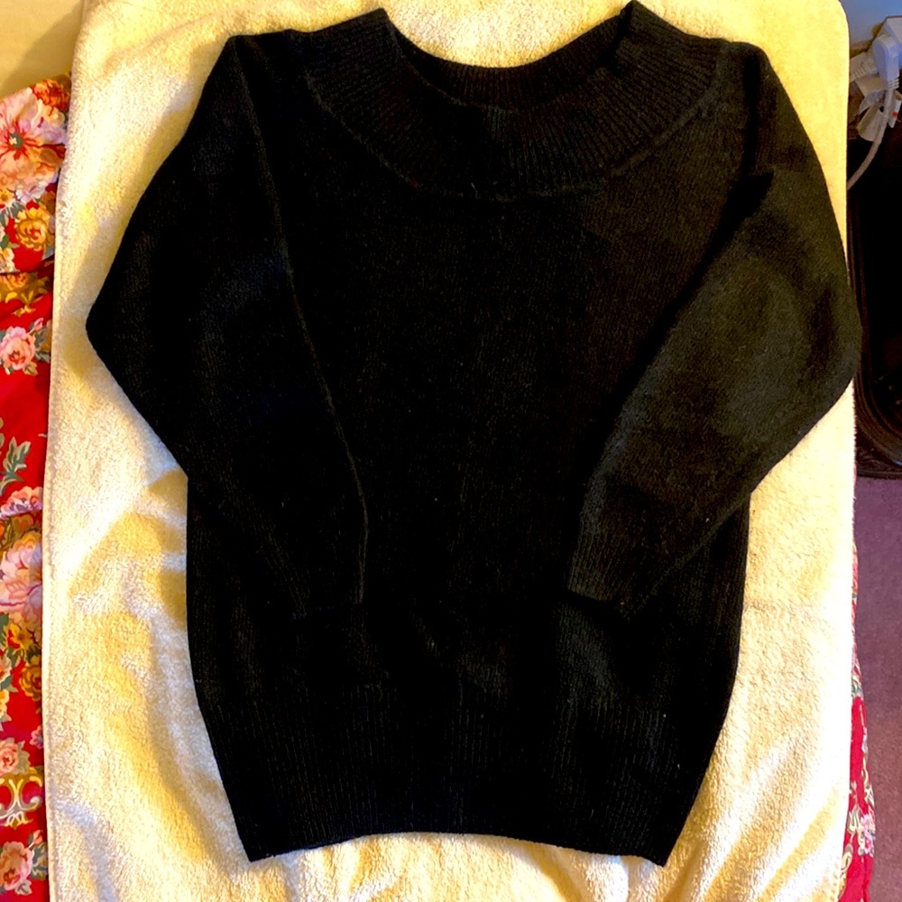 Long Black sweater with wide neck perfect with leggings